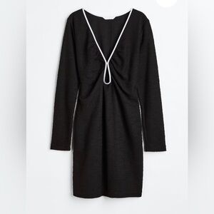 H&M Black Long Sleeve V-Neck Dress with White Trim